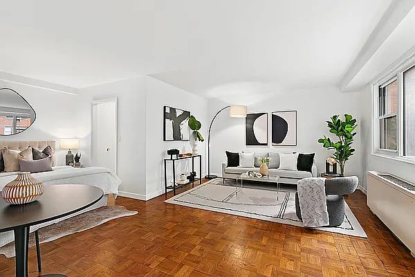 1st image of 123 E 75th St APT 7A