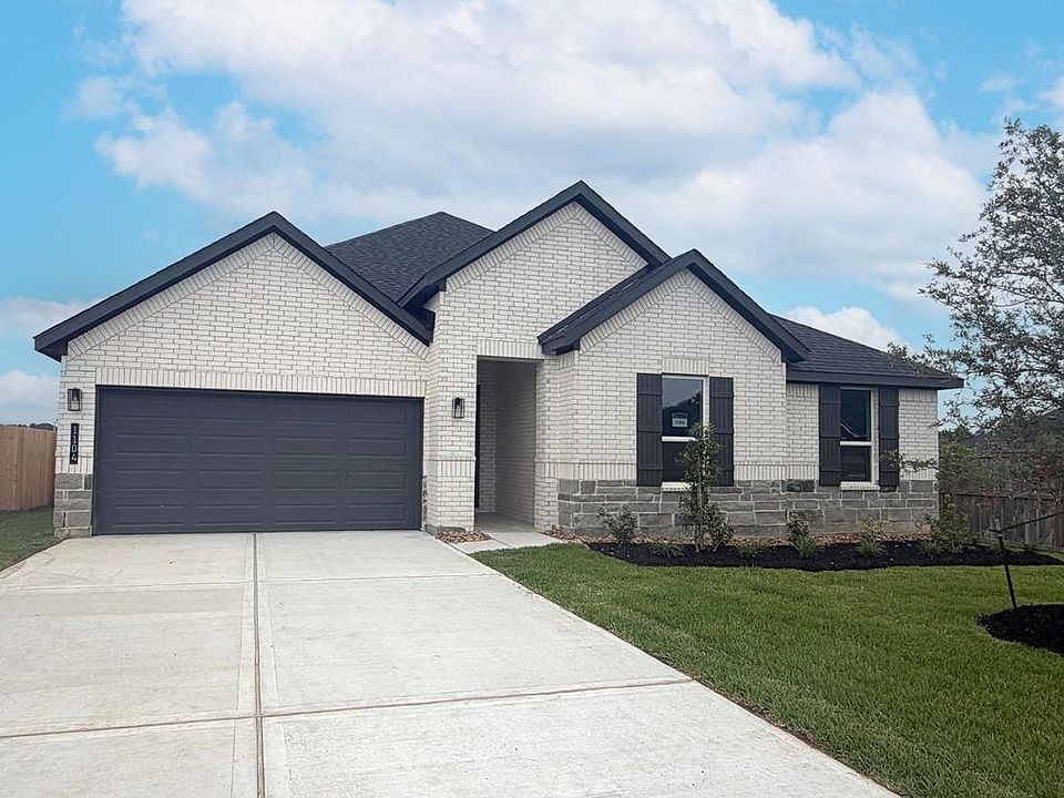 1st image of 1104 Skyline Trails Ave
