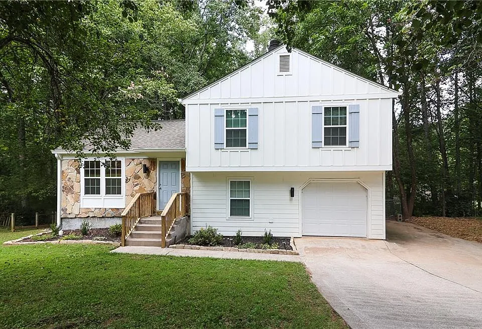 3188 Long Indian Creek Ct