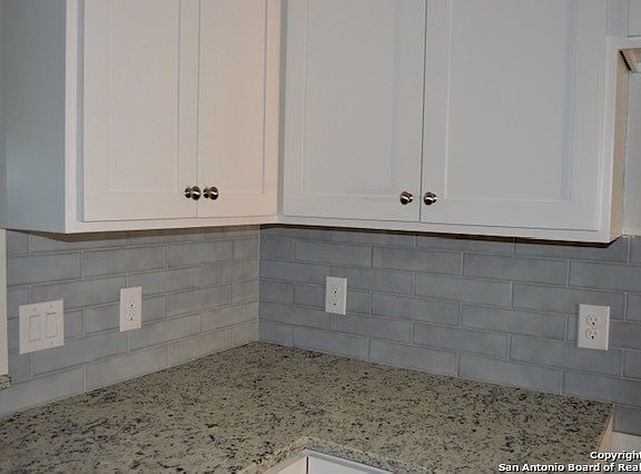 3rd image of 227 Sussex Ave