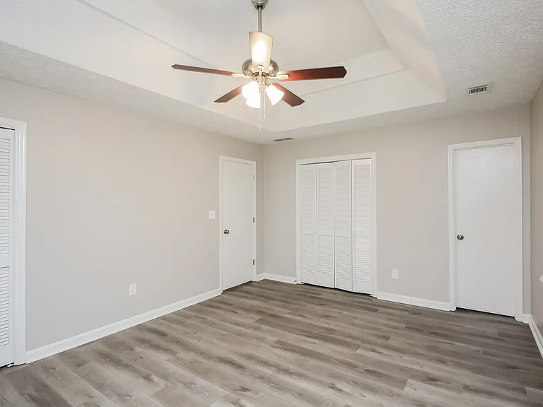 1882 Falcon Wood Dr NE — Photo 9