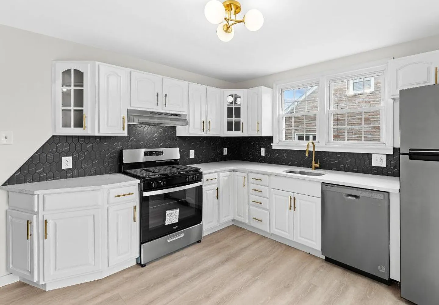 Beautifully Renovated 3-Bedroom, 1.5-Bath Home with Modern Kitchen & Driveway Parking in Mt. Ephr... — Photo 1