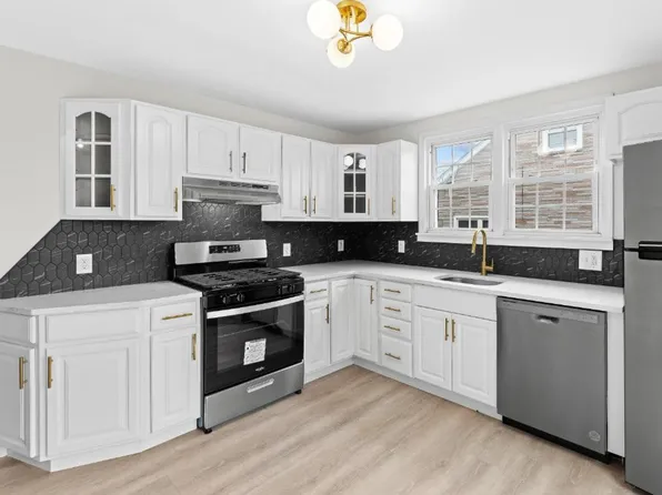 800 Market St, Mount Ephraim, NJ 08059