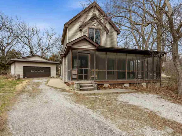 1117 Saint Clement St, Iowa City, IA 52245