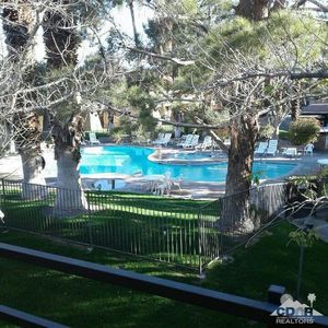 2800 E Los Felices Cir #200, Palm Springs, CA, 92262