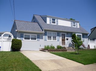 213 E Camplain Rd, Manville, NJ 08835
