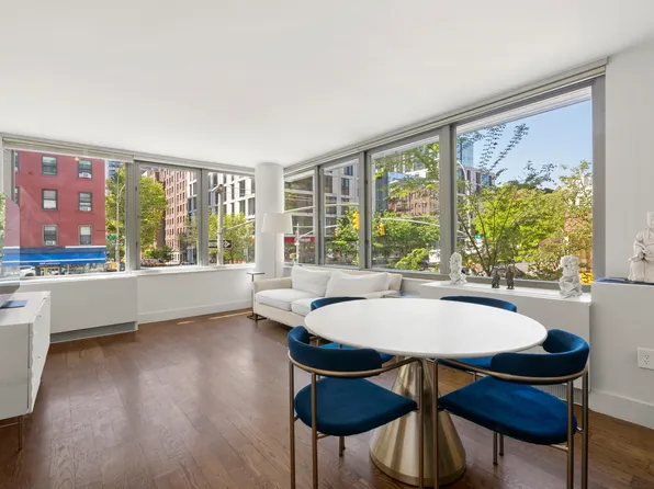 464 West 44th Street image 1 of 8