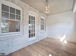 1407 Lawrence Rd, Havertown, PA 19083