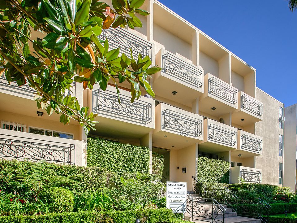 Building Photo 5