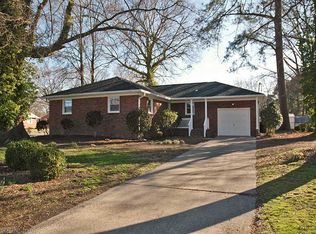 328 Martha Lee Dr, Hampton, VA 23666