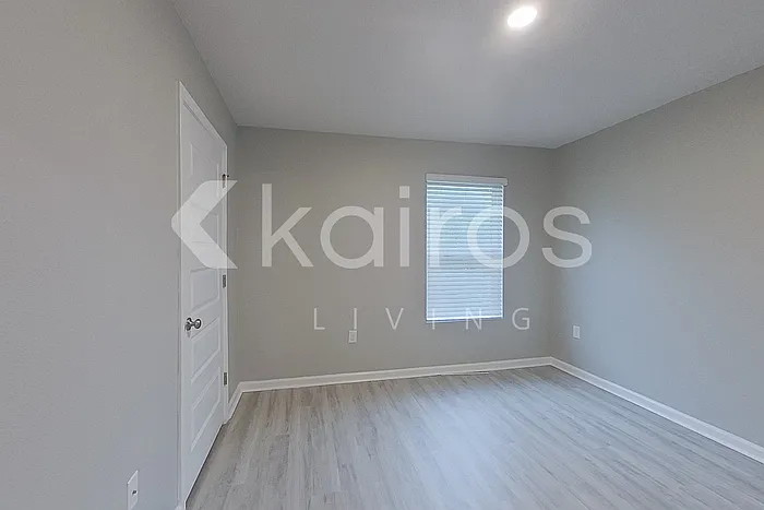 4694 Malay Cir — Photo 14