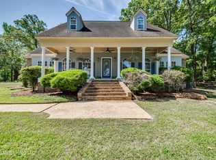 100 Chance Cv, Brandon, MS 39047