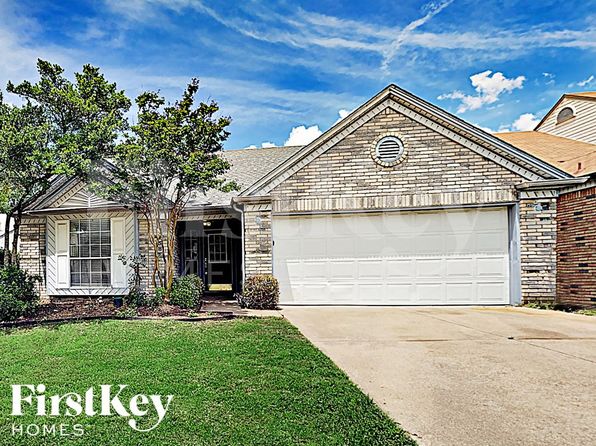 1158 Calvert Dr