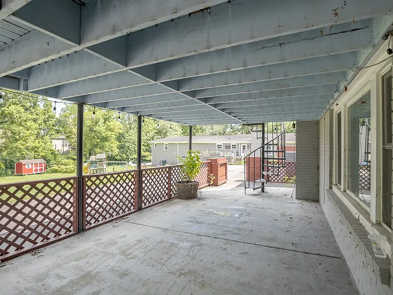 5235 Kincannon Dr — Photo 43