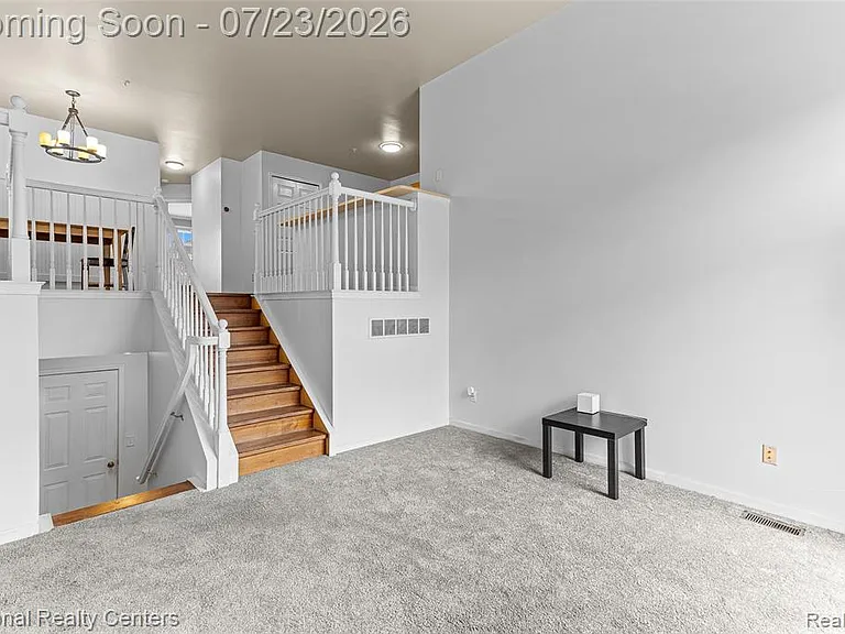 178 Amys Walk — Photo 8