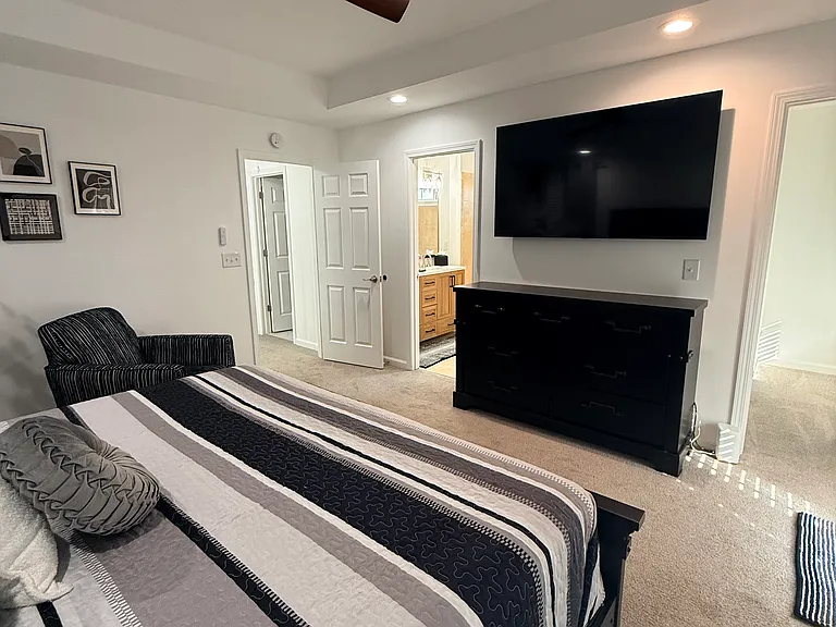 2395 Saint James Dr NW — Photo 22