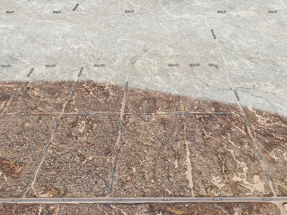 2nd image of 20th St E