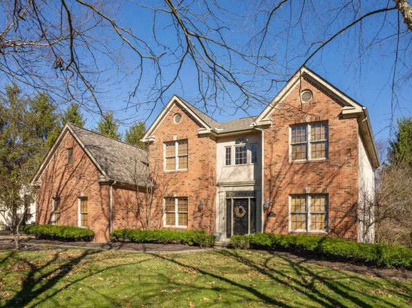 1204 Poppy Hills Dr, Blacklick, OH 43004