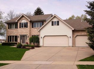 4222 Redtail Pass, Middleton, WI 53562