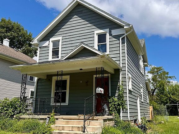 4th image of 732 Stanton Ave