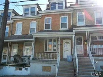 516 W Wyoming St photo 1