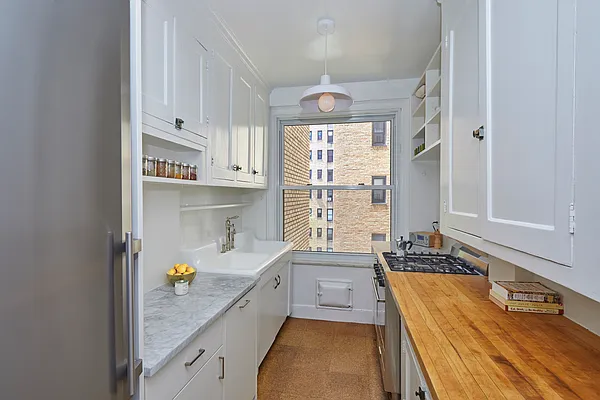 Sold by Brown Harris Stevens | media 15