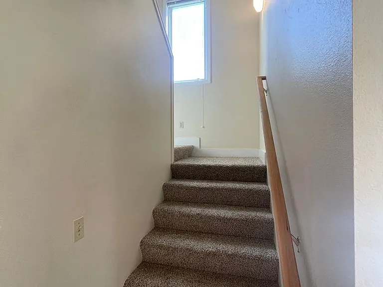 1300 N Brooklane St — Photo 10