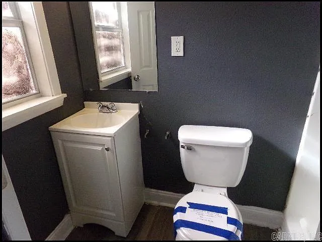 2323 S Spring St — Photo 9