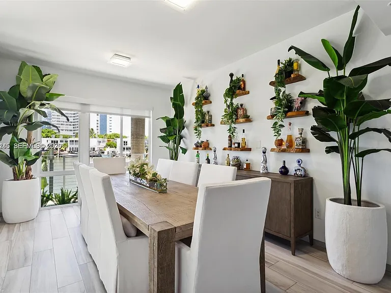 101 N Shore Dr #101 — Photo 6