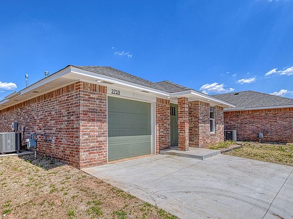 2nd image of 2719 Varenna Ct