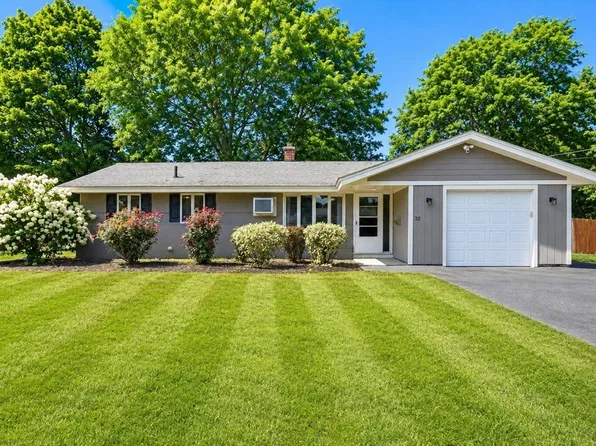 32 Massachusetts Ave, Danvers, MA 01923