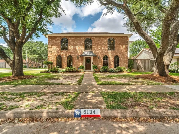 6134 Rena St, Houston, TX 77092