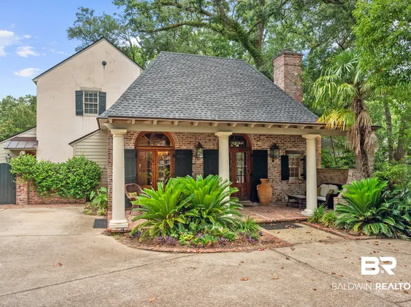 209 Magnolia Ave, Fairhope, AL 36532