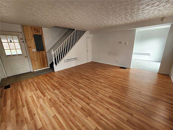 4th image of 8097 Mount Morris Nunda Rd