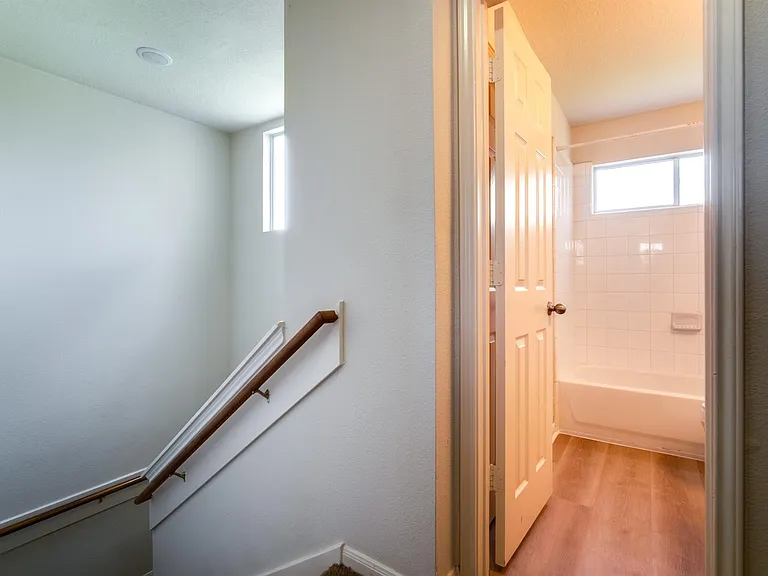 6702 Albion Crescent Dr — Photo 24