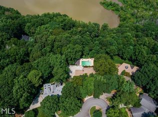 140 Huntcliff Point, Sandy Springs, GA 30350