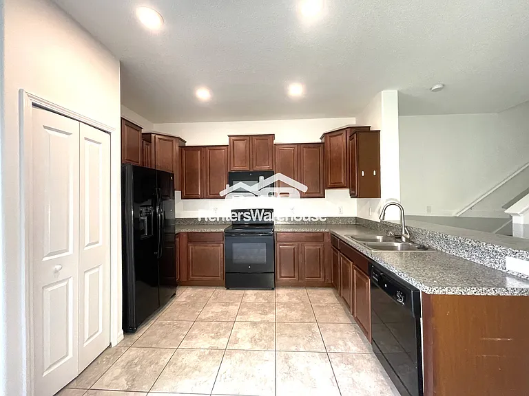 12942 Utopia Gardens Way — Photo 6