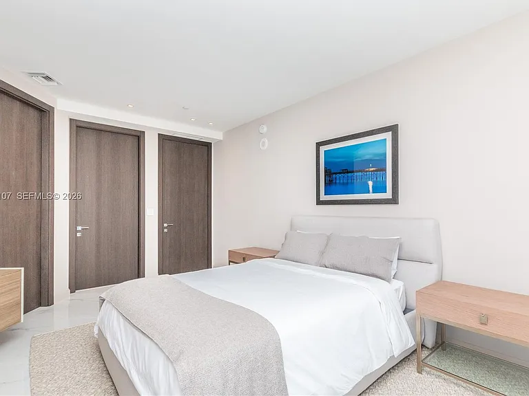 851 NE 1st Ave #Penthouse 4611-4611 — Photo 35
