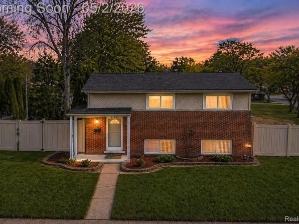 11955 Delvin Dr, Sterling Heights, MI 48313