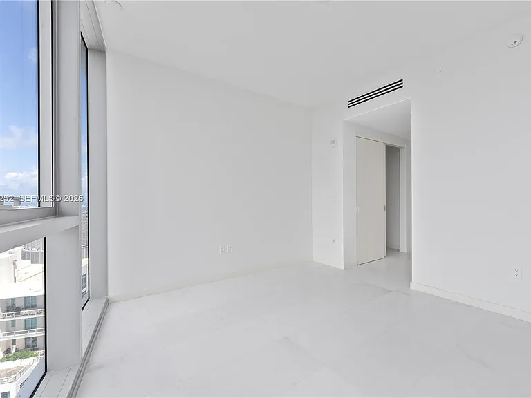 300 Biscayne Boulevard Way #4404 — Photo 32