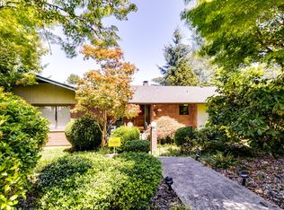 2445 Wilson Dr, Eugene, OR 97405