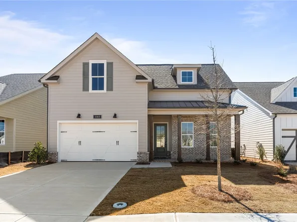 307 Tundra Swann Ln, Auburn, AL 36832
