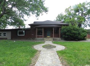 4370 Buncombe Rd, Vienna, IL 62995