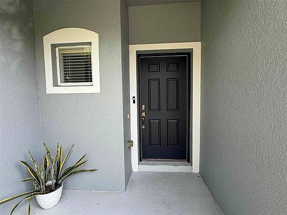 5th image of 4530 Amberly Oaks Ct