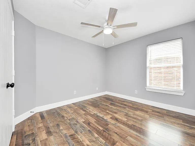 24027 Pinecreek Point — Photo 28