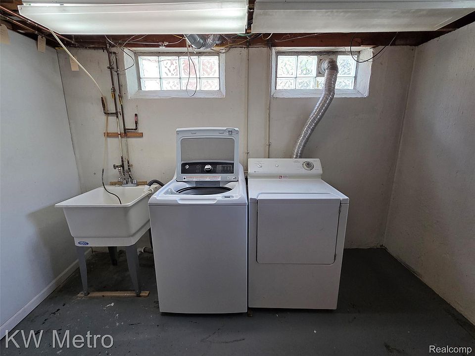 122 Jeffrey Ave, photo 14