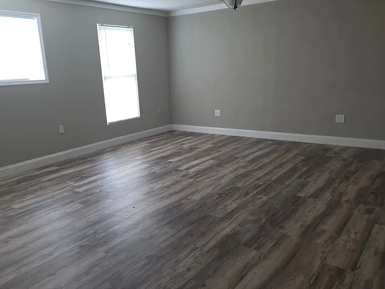 319 Wellon Ave — Photo 5