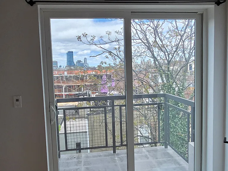 163 Court St #3A — Photo 7