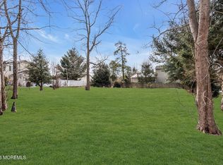 716 Commonwealth Boulevard, Toms River, NJ