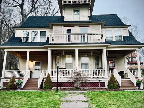2nd image of 27 Prospect St